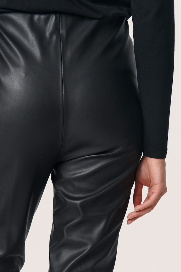 Soaked in Luxury Faux Leather Pants, black - Bergstrom Originals